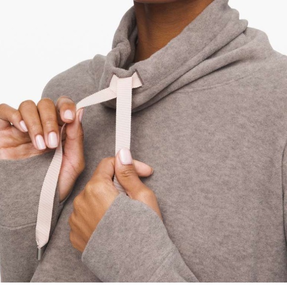 Lululemon Go Forward Pullover - Picture 12 of 13